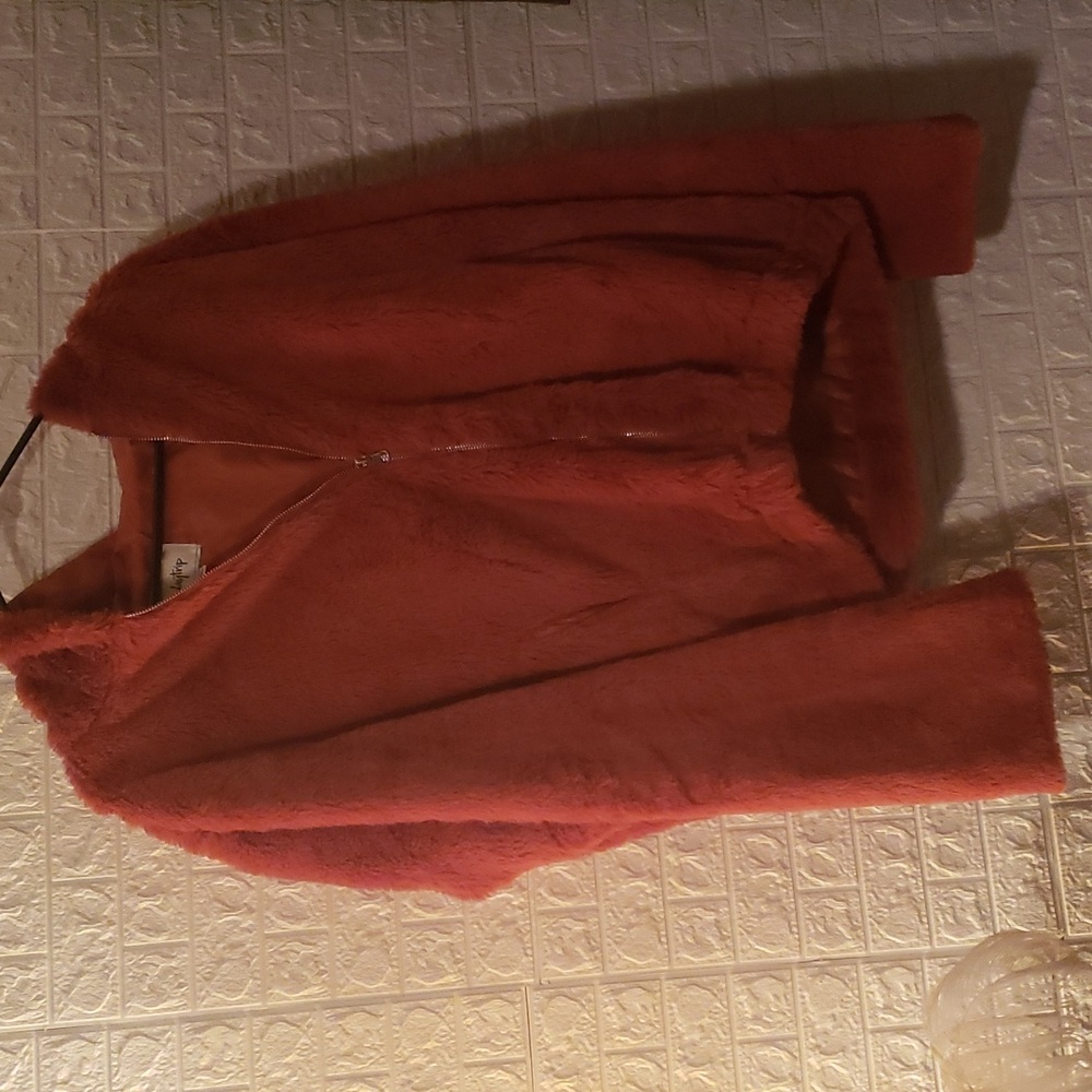 xl daytrip faux fur jacket